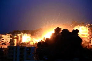 İsrail’in Lübnan’a Hava Saldırısı: 19 Yaralı