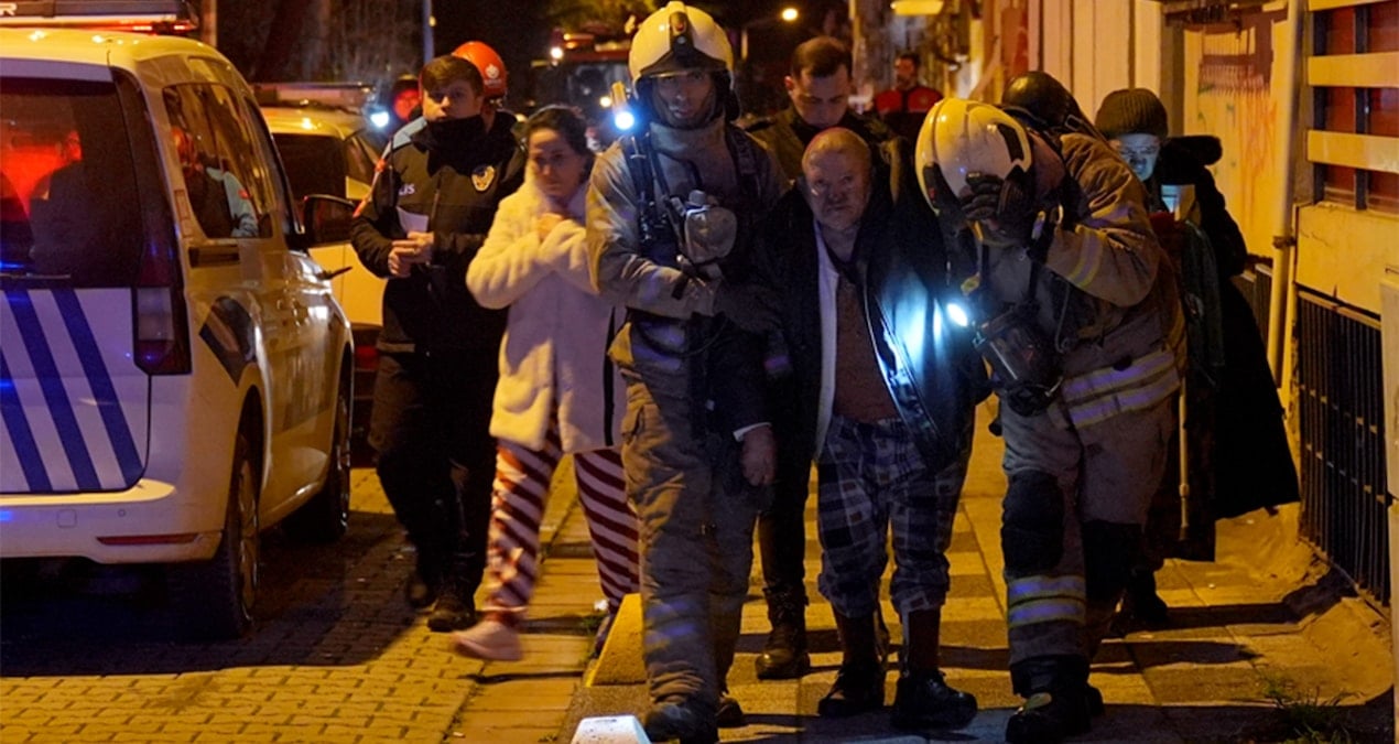 İstanbul’da korkutan yangın: 1’i ağır 8 kişi yaralandı