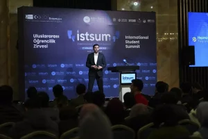 ISTSUM’25: Uluslararası Öğrencilere Kariyer Tavsiyeleri