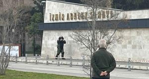 İzmir Adliyesi’nde bomba paniği