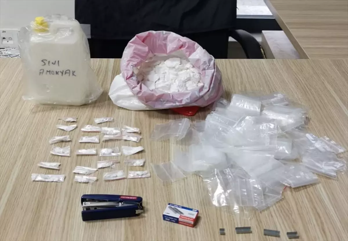 İzmir’de Uyuşturucu Operasyonu