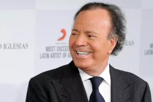 Julio Iglesias’a Cinsel Taciz Suçlaması