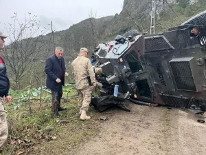 Kabataş’ta Zırhlı Araç Devrildi