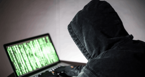 Kadınların bilgilerini yayımlayan internet korsanları yakalandı