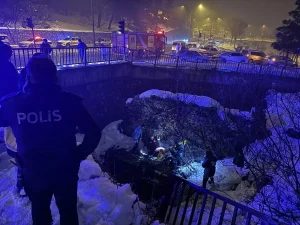 Kahramanmaraş’ta Köprüden Düşen Araçta 5 Yaralı