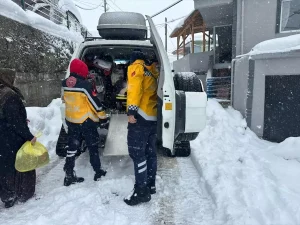 Kar Paletli Ambulansla Acil Müdahale
