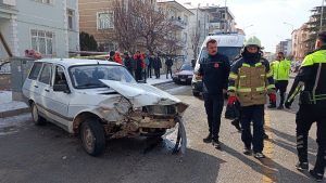Karaman’da eşiyle kaza yapan kadından acı haber