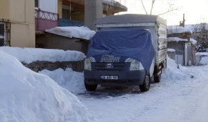 Kars’ta Kış Zorlukları: 1,5 Metre Kar