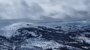 Kayak kazası: Genç adam helikopterle hastaneye kaldırıldı