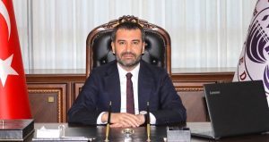 Kemer sıkma vatandaşa, israf AKP’li başkana: 114 bin TL’lik fincan-şapka alımı