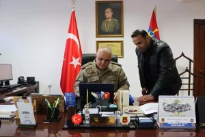 Kilis Jandarma Komutanı AA’nın Oylamasına Katıldı