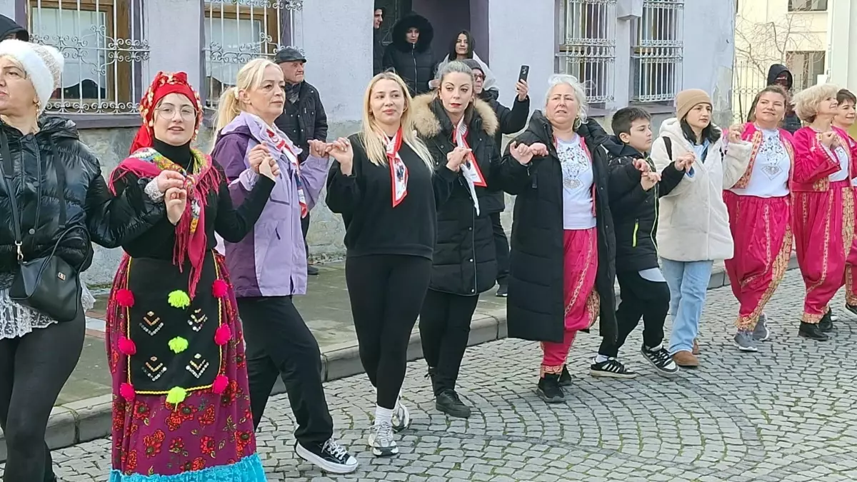 Kırklareli Dans Festivali Renkli Anlar Sunuyor