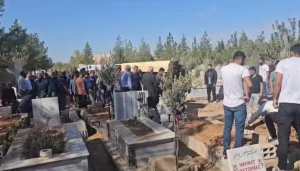 Kızıltepe’de Aile Yangında Çocuklarını Kaybetti, Eşyaları Çalındı