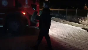 Konteyner Kentte Yavru Köpek Kurtarıldı