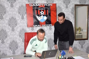 Korkmaz, ‘Yılın Kareleri’ Oylamasına Katıldı