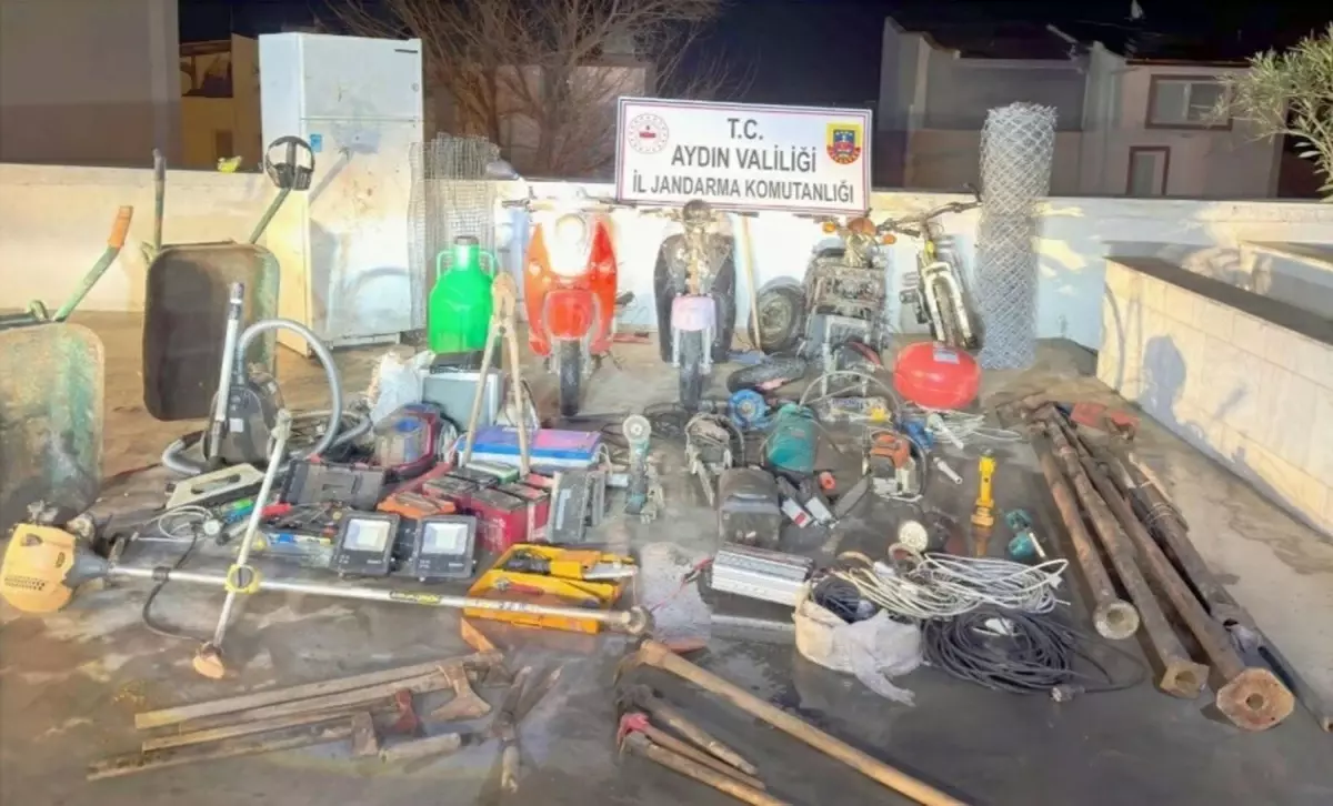 Kuşadası’nda Hırsızlık Şüphelisi Yakalandı