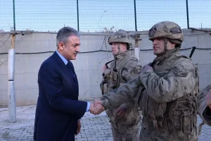 Mardin Valisi Tuncay Akkoyun, Dargeçit ilçesinde ziyaretlerde bulundu