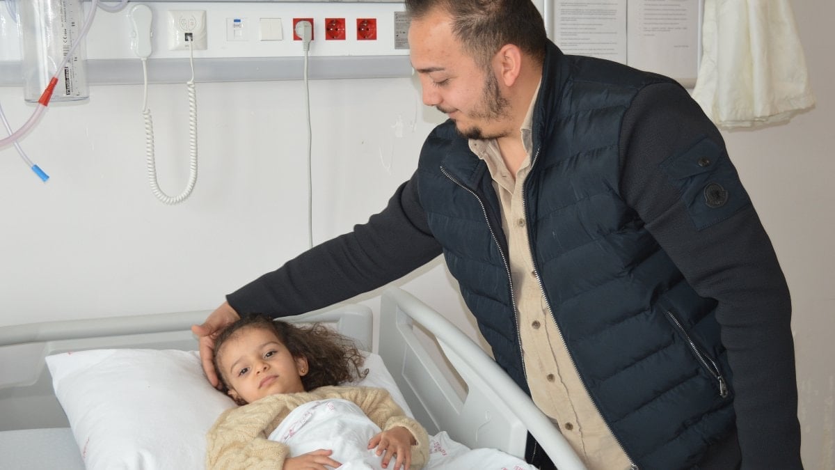 Mardin’de Eda’nın bağırsağından 8 adet mıknatıslı boncuk çıktı