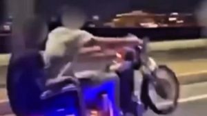 Mardin’de tek tek üzerinde tehlikeli yolculuk