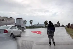 Mersin’de Türk Bayrağı Yola Düştü