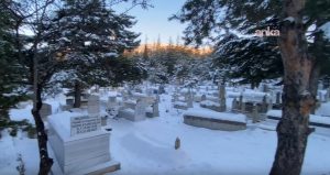 Mezar taşını 500 bin TL’ye satıyolar!