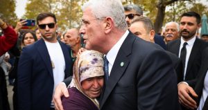 Milletimiz açılımı meşru görmüyor