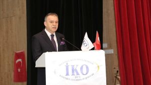 Mustafa Atayık, İstanbul Kuyumcular Odası başkanlığına tekrar seçildi