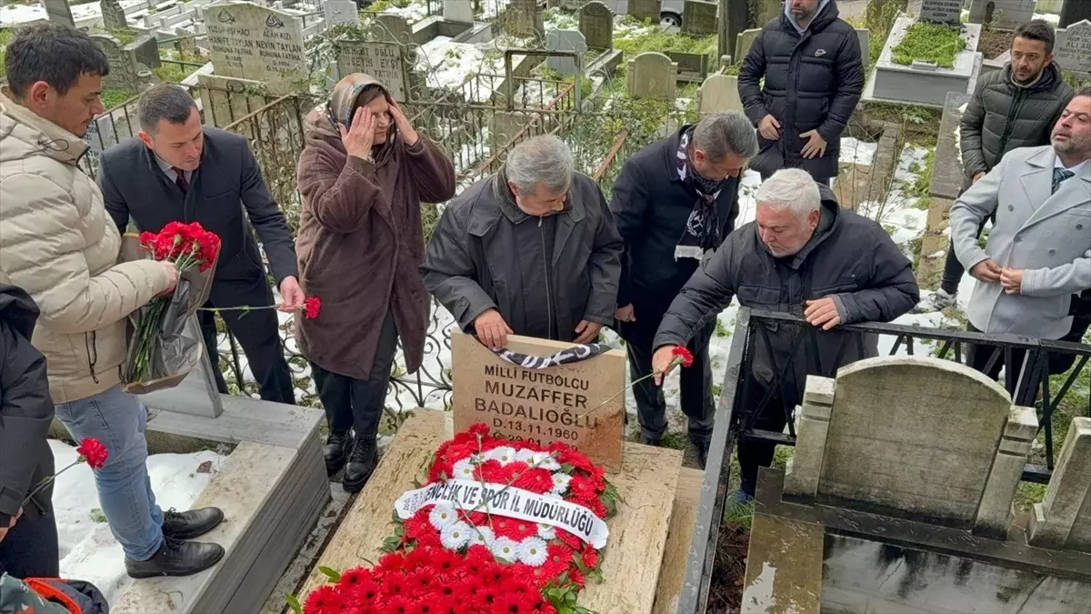 Muzaffer Badalıoğlu Anıldı