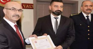 Ödüllü polis ve savcı uyuşturucu satmaktan mahkum oldu