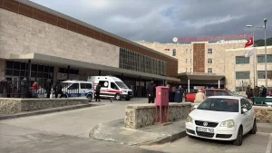 Okulda Silahlı Saldırı: Müdür Ağır Yaralı