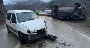 Ordu’da faciaya ramak kala: Zırhlı askeri araç ile hafif ticari araç çarpıştı