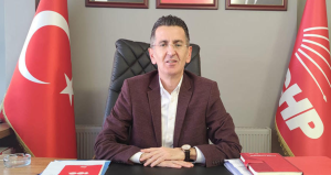 Parti içi şikayetler CHP’li başkanı koltuğundan etti