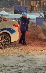 Polislerden Kar Topu Eğlencesi