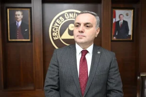Rektör Altun, Yılın Kareleri Oylamasına Katıldı