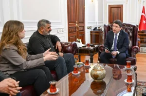 Rojin Kabaiş’in Ailesi ile Toplantı