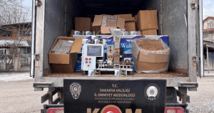 Sakarya’da 670 kilo kaçak tütün ile 483 bin makaron yakalandı
