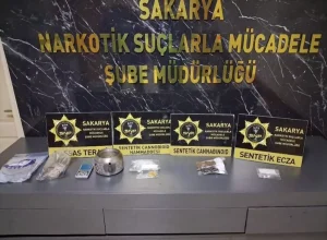 Sakarya’da Uyuşturucu Operasyonu: 10 Gözaltı