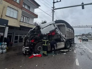 Samsun’da Tır Kazası: 1 Yaralı