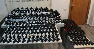 Sancaktepe’de evden cephanelik çıktı