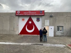 Şantajcı Emniyet Müdürü Tutuklandı