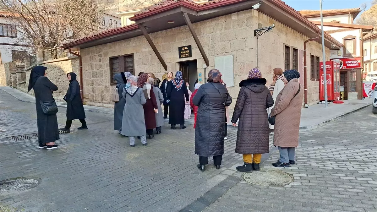 Şehit Aileleri ve Gazilere Beypazarı Gezisi
