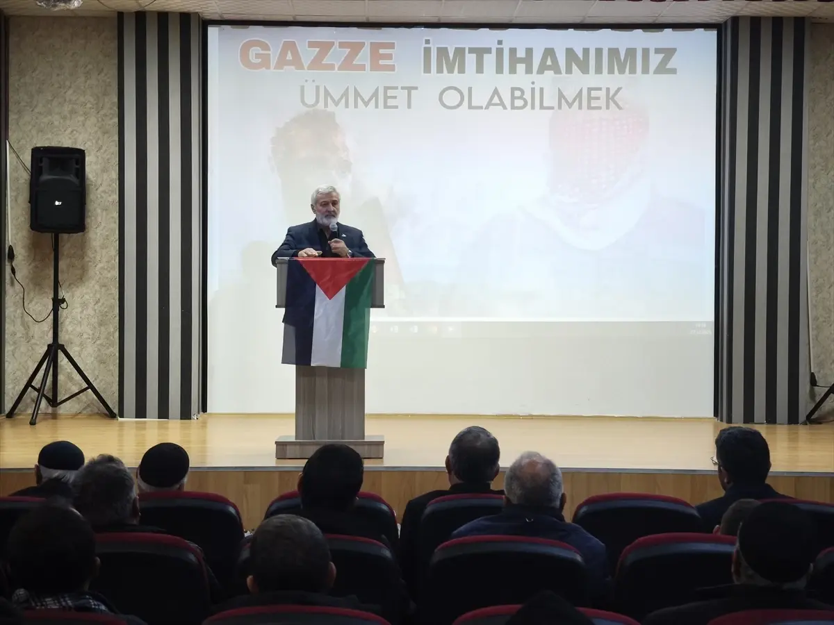 Solhan’da ‘Gazze’ Konulu Konferans Düzenlendi