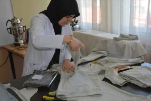 Tatvan’da Kursiyerlerden İhtiyaç Sahibi Çocuklara Destek