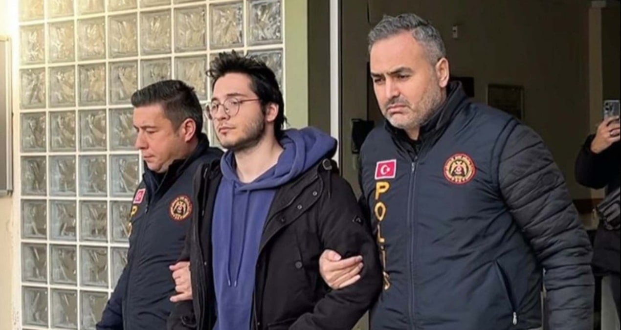 Tıp öğrencisi cumhurbaşkanına hakaretten tutuklandı