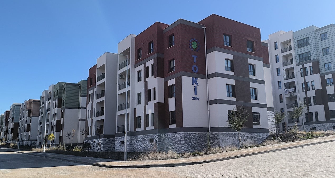 TOKİ evlerinde su akmıyor