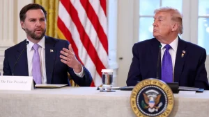 Trump’ın Venezuela’da askeri güç kullanmasını engellemeye yönelik tasarı reddedildi