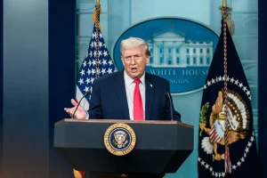 Trump’tan Maduro’ya Saldırıda Yeni Silah Açıklaması