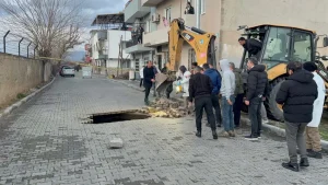 Turgutlu’da Çöken Yolda İskelet Bulundu