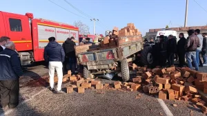 Turgutlu’da Kaza: 79 Yaşındaki Sürücü Ağır Yaralandı