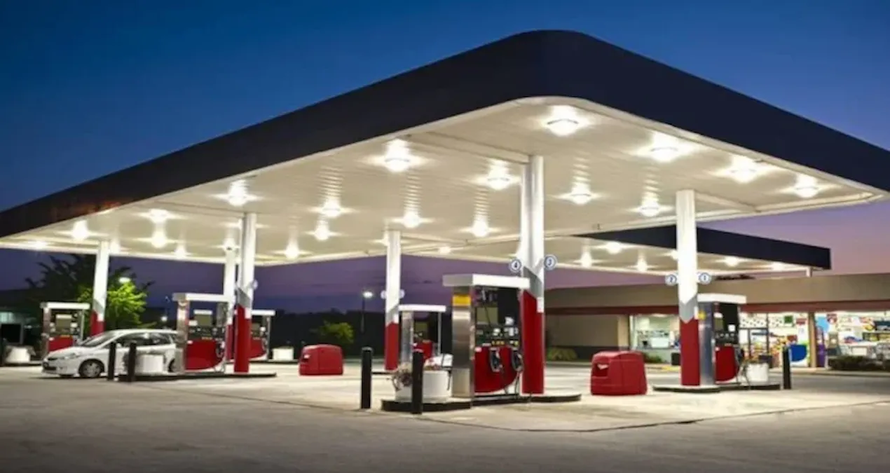 Türkiye’de yüzlerce akaryakıt istasyonu bulunan dev şirket satıldı: Adı değişecek